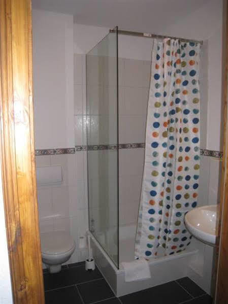 Hotel Weingaertner Манхайм Екстериор снимка