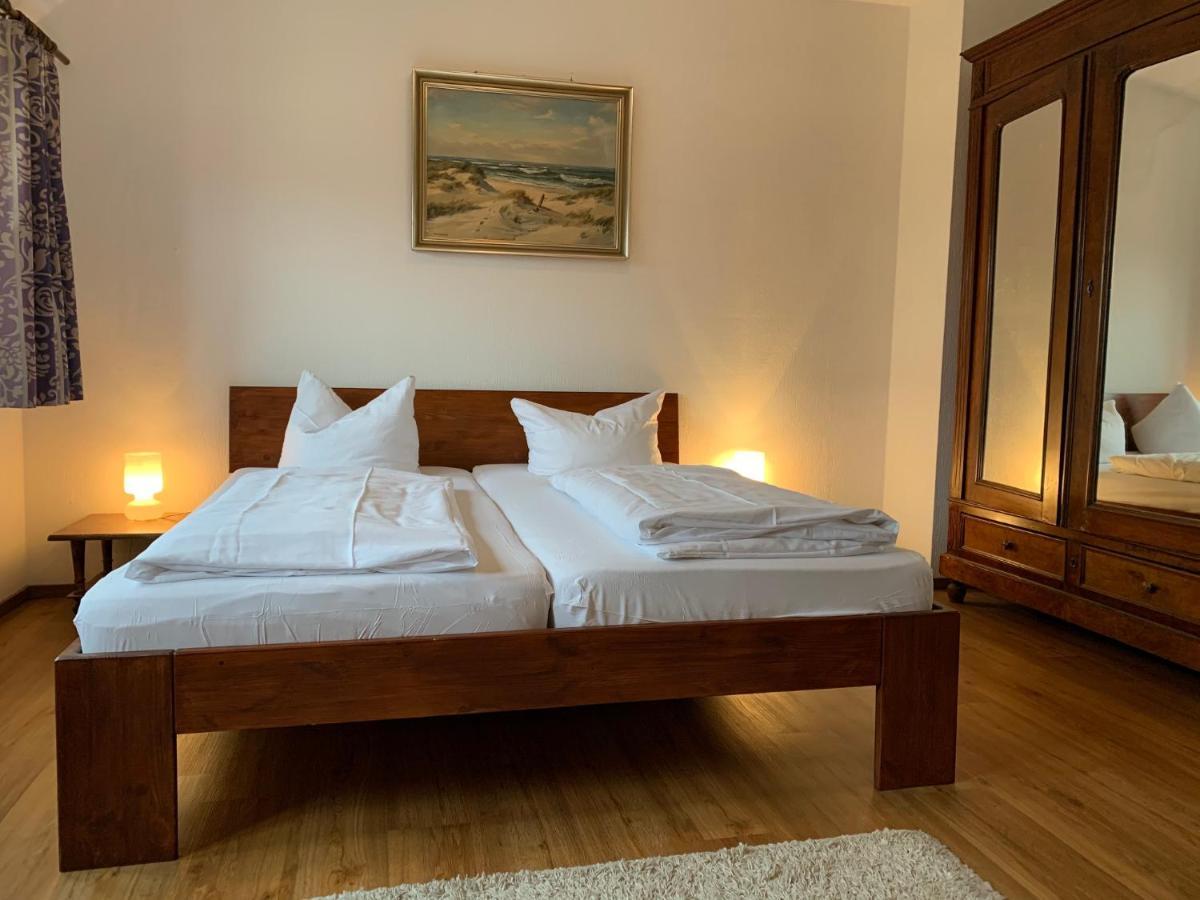 Hotel Weingaertner Манхайм Екстериор снимка