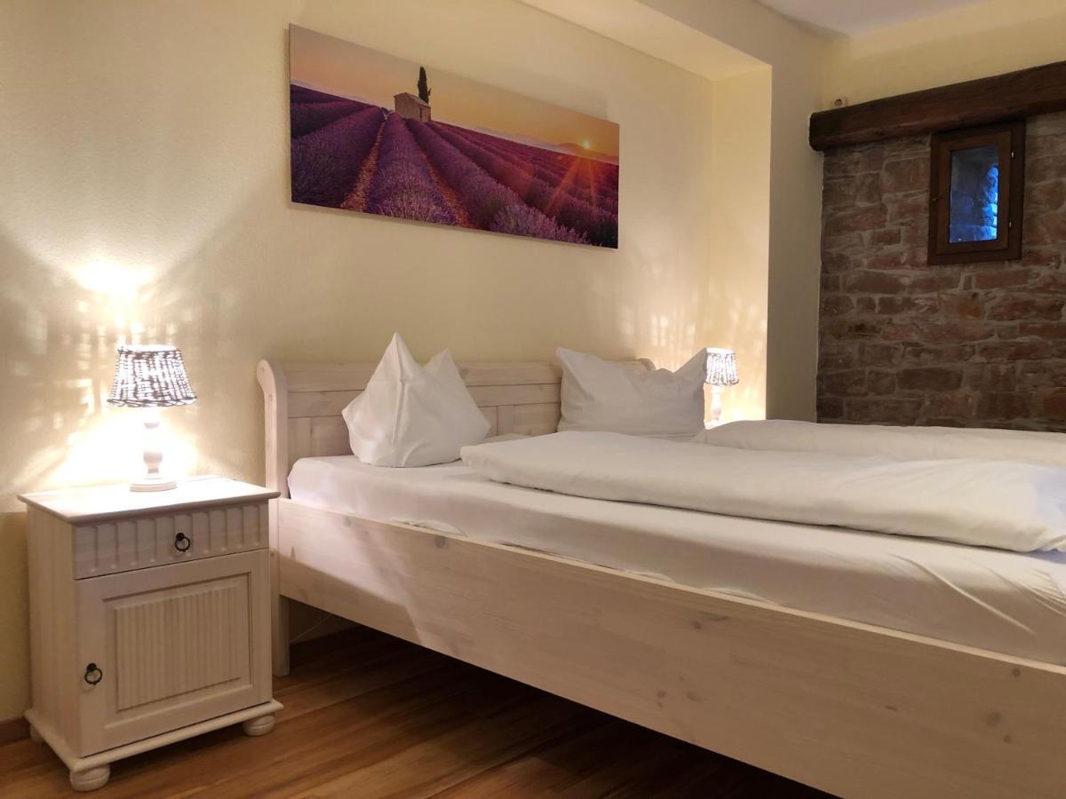 Hotel Weingaertner Манхайм Екстериор снимка